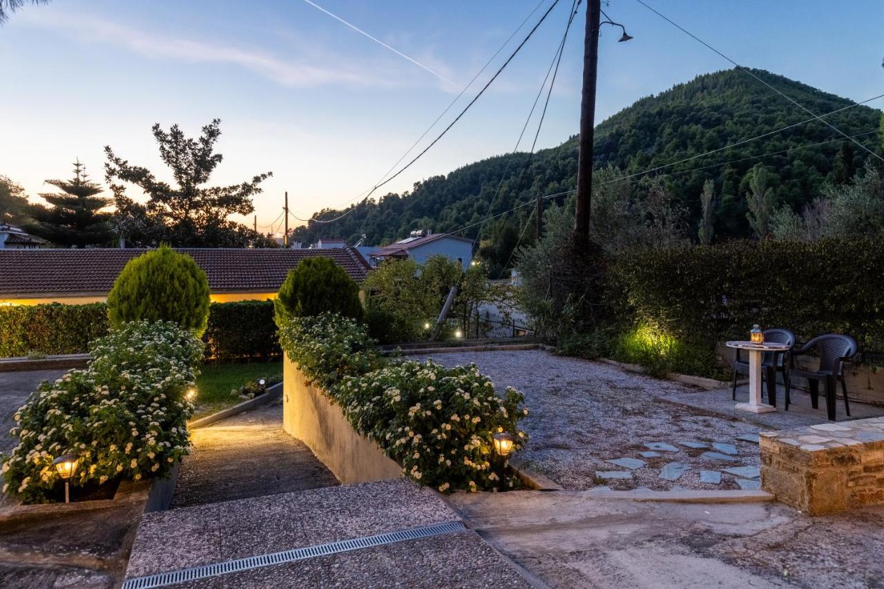 Skopelos country house Diamantis&Chrisi Agnontas Exterior foto