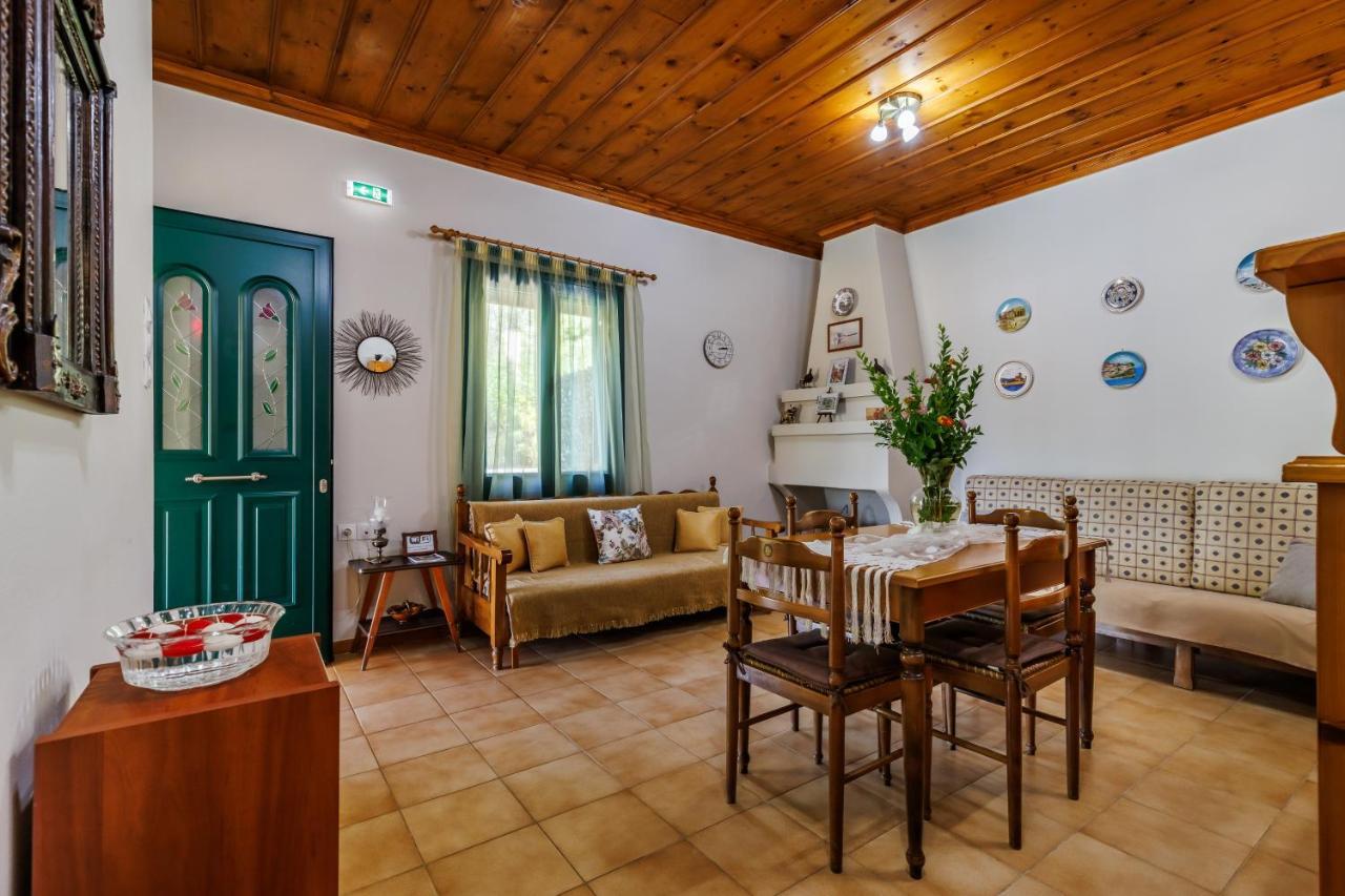 Skopelos country house Diamantis&Chrisi Agnontas Exterior foto