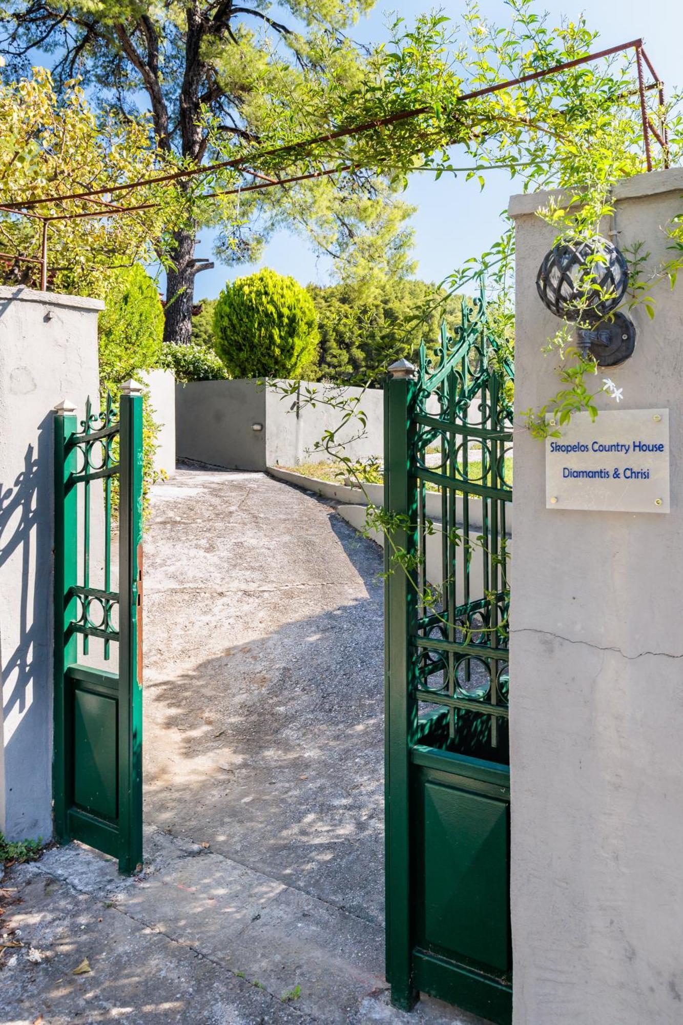 Skopelos country house Diamantis&Chrisi Agnontas Exterior foto